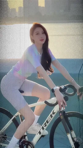 双胞胎姐妹齐上阵是好事还是恶性